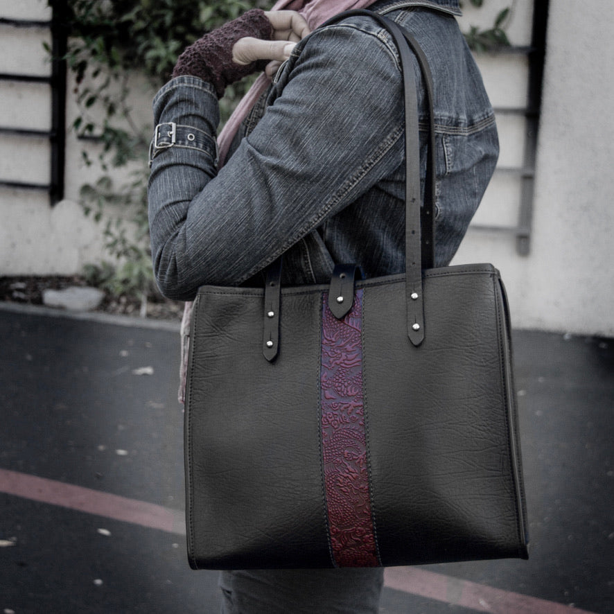 Totes | Oberon Design