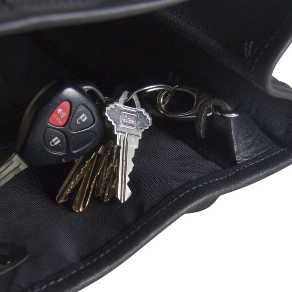 Sonoma Tote With Key Hook Feature